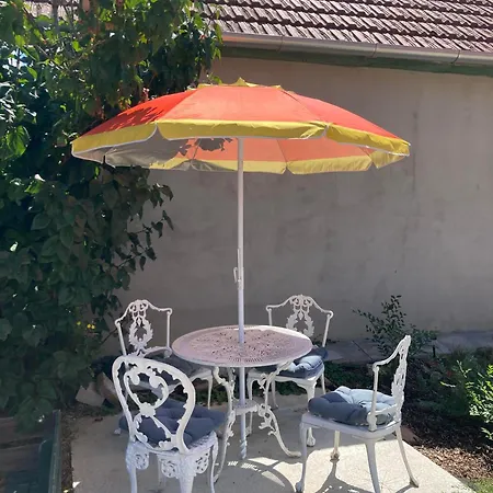 Vadviragos 아파트